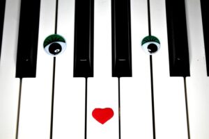 Kids Piano Lessons Dunedin - Provided by Bonnie Bowers Dunedin Music Teacher